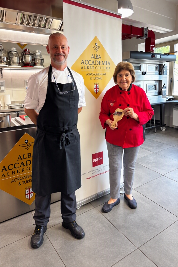 Alba Accademia Alberghiera sbarca sulla TV statunitense con la chef Mary Ann Esposito